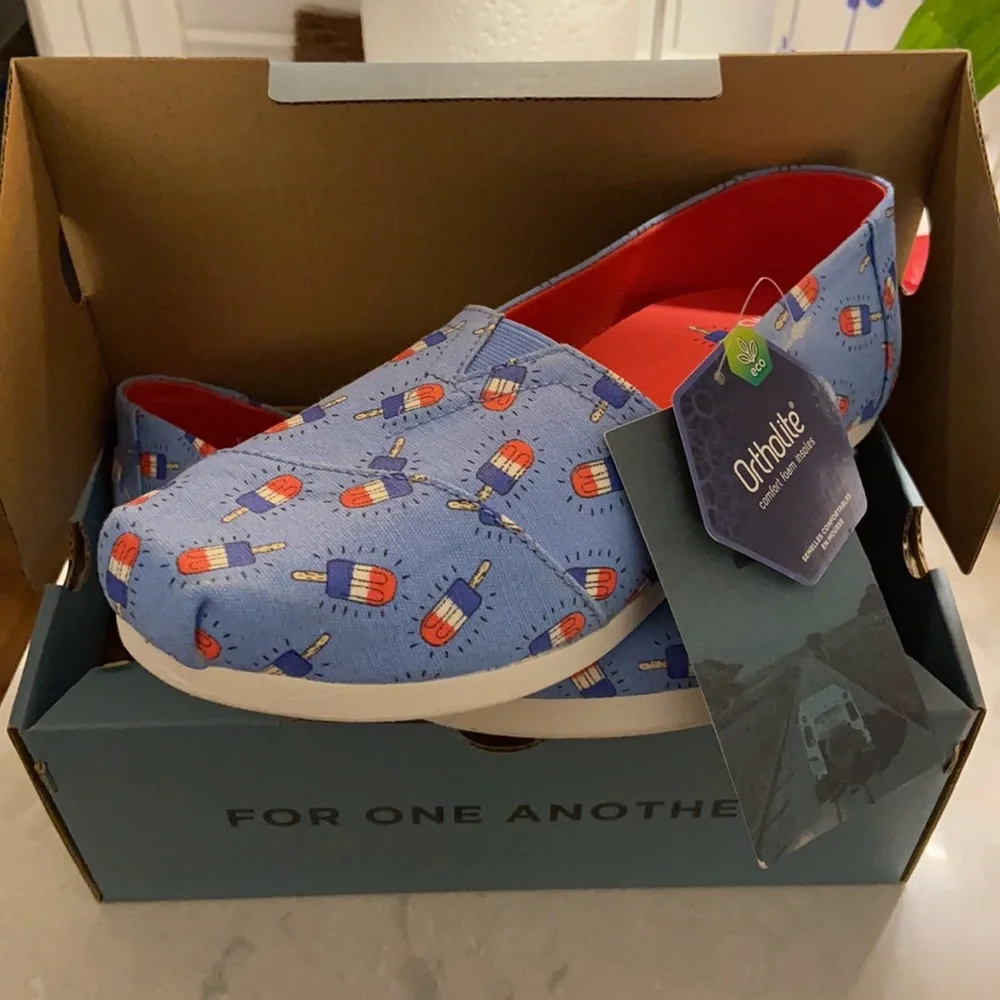 TOMS Popsicle Alpargata NIB - Picture 3 of 8